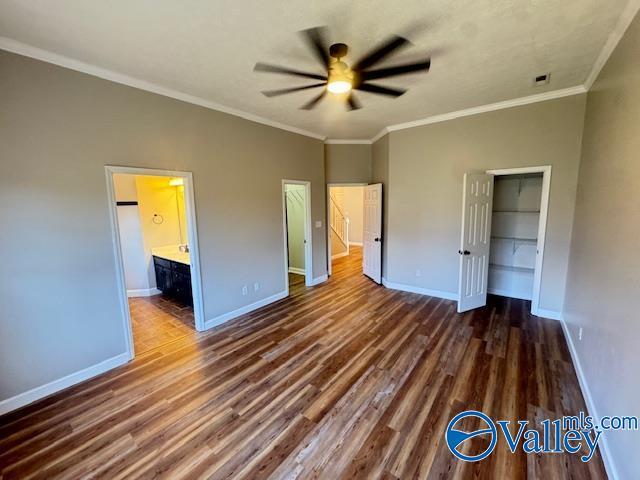 Building Photo - 492 SW Sussex Dr