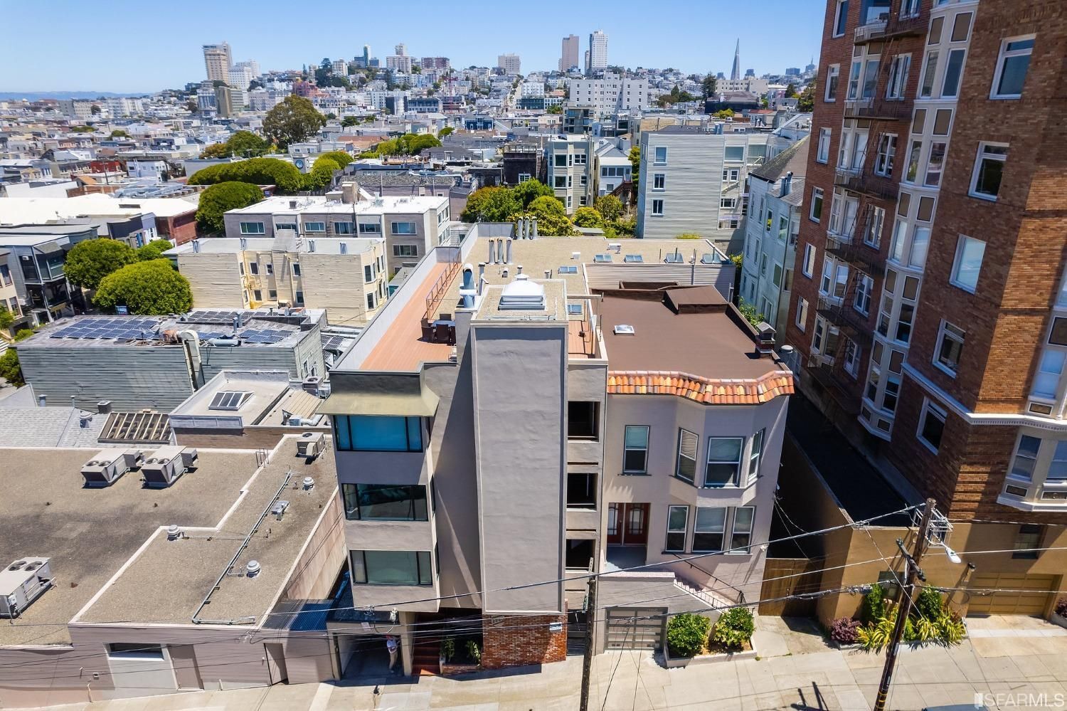 Condo building drone view - 2920 Buchanan St