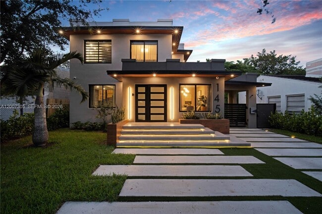 Building Photo - 145 NE 49th St