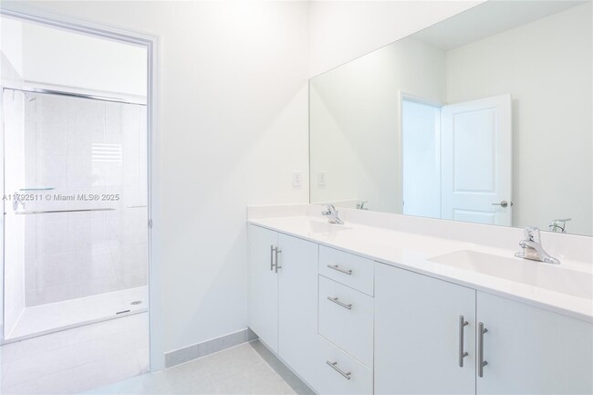 Building Photo - 21040 SW 127th Pl