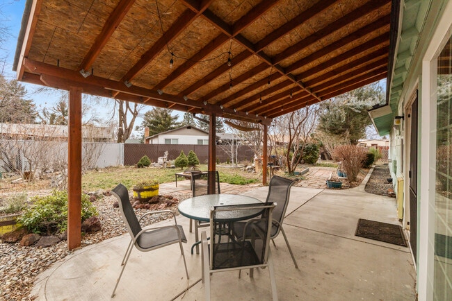 Building Photo - 4802 Sturdivant Ave