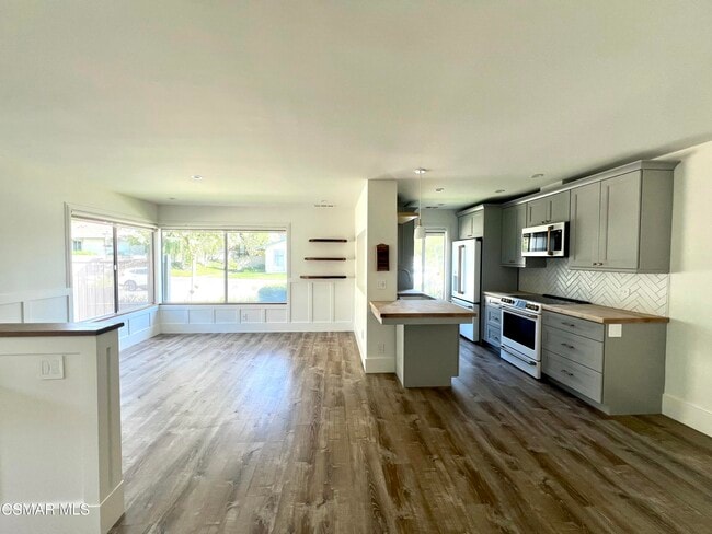 Building Photo - 1735 Orinda Ct