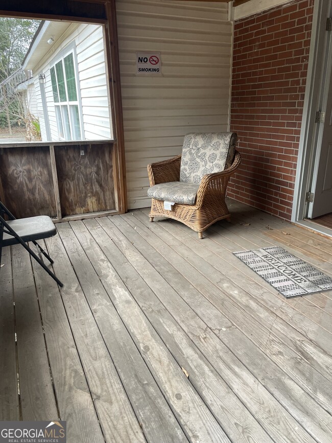 Building Photo - 401 W Parrish St