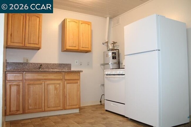 Building Photo - 5103 Panama Ave