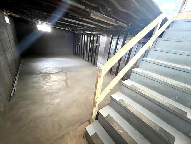Building Photo - 2875 Oregon St