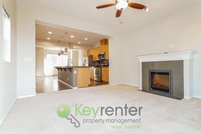 Building Photo - Luxury 3-Bedroom with Private Outdoor Retreat