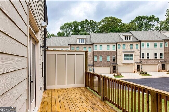 Building Photo - 3312 Sangster Way
