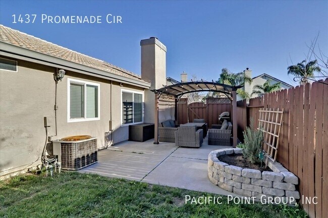 Building Photo - 1437 Promenade Cir