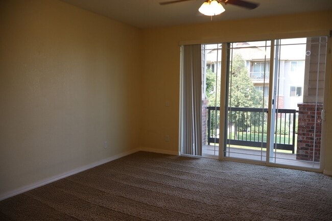 Building Photo - Heart of Fort Collins: Modern Condo + $200...