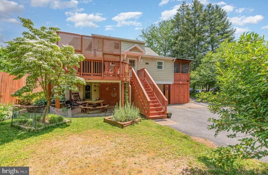 Building Photo - 36 N 19th St