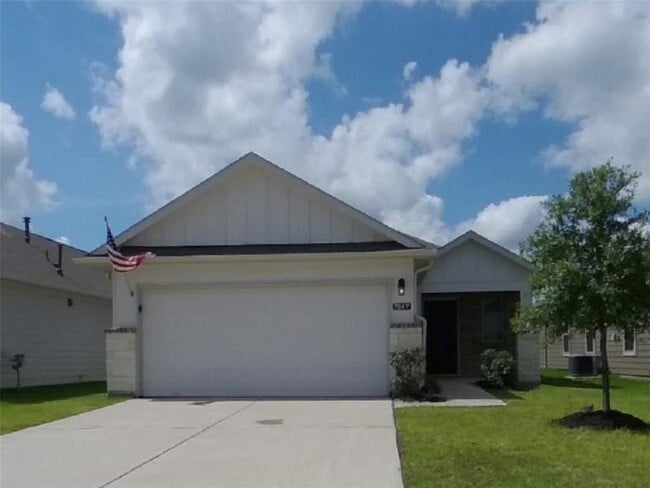 Primary Photo - 9849 Gln Brk Ln