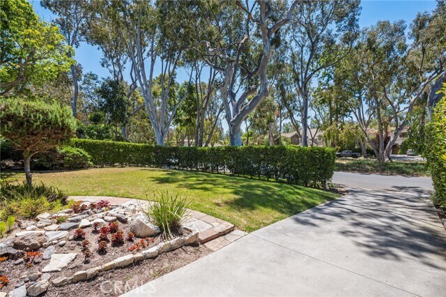 Building Photo - 3409 Palos Verdes Dr N