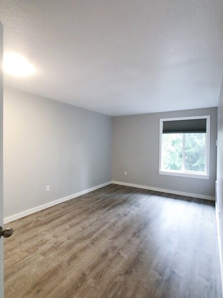 Building Photo - 9012 236th St Sw