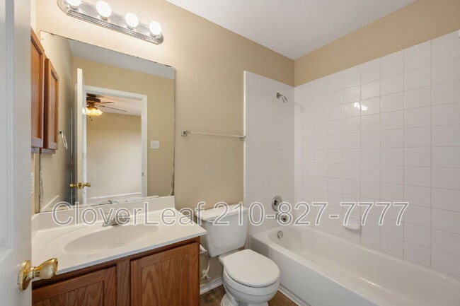 Building Photo - 7126 Horizon Star