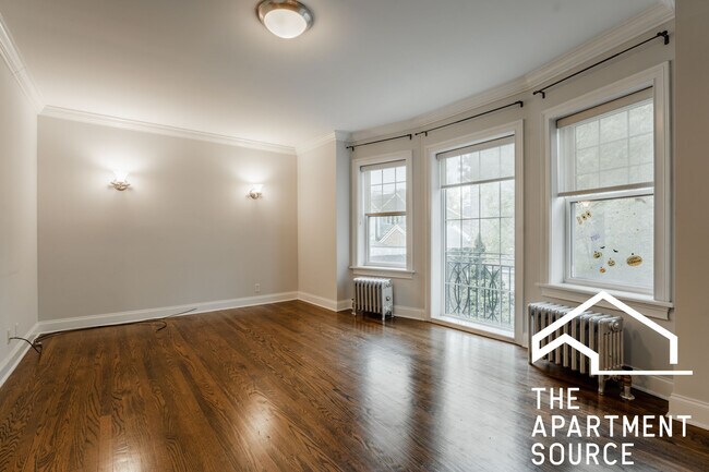Building Photo - 4838 N Paulina St