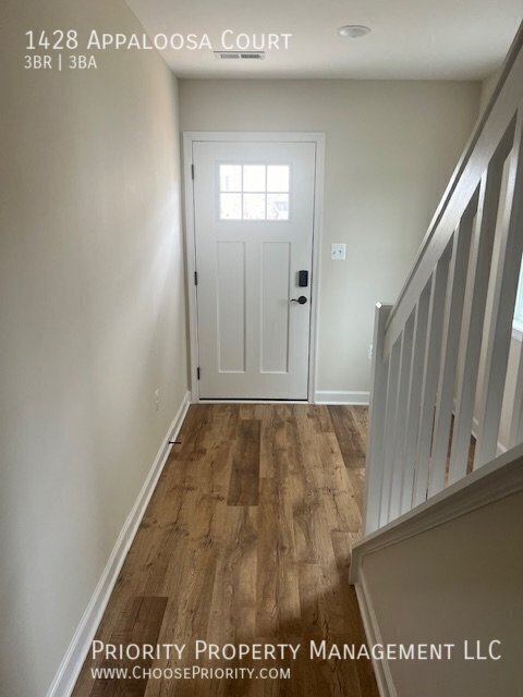 Building Photo - 1428 Appaloosa Ct