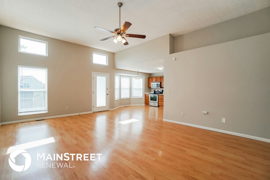 Building Photo - 2204 Brookbank Dr