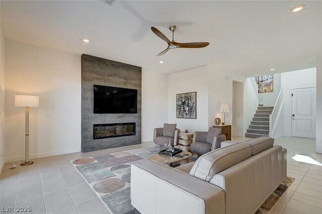 Building Photo - 10022 Digne Ct
