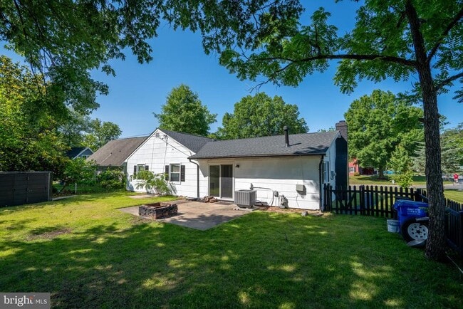 Building Photo - 3113 Shield Ln