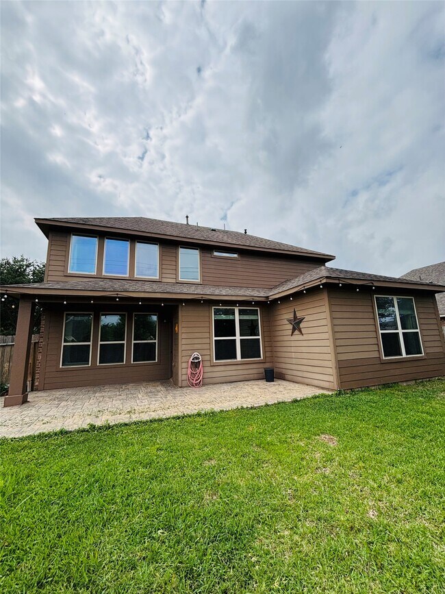 Building Photo - 419 Blossom Terrace Ln