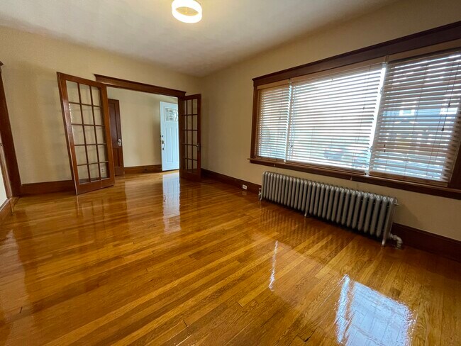 Building Photo - 289 Beech St