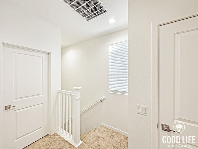 Building Photo - Beautiful 3BR Home in Stanton | Private Yard + 3 Car Attached Garage