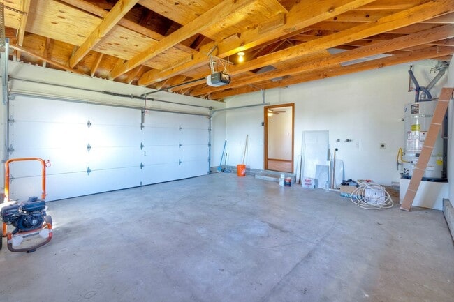 Building Photo - Corner Lot 4BR with Vaulted Ceilings & Big Yard