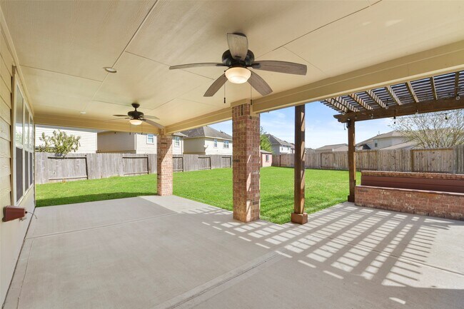 Building Photo - 11711 Red Hummingbird Dr