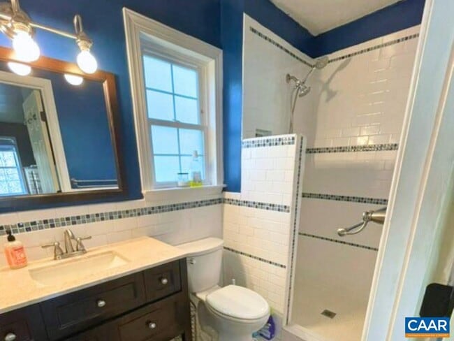 Building Photo - 908 Royer Dr