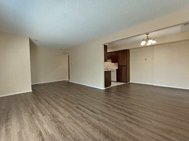 Building Photo - 4536 S 1900 W