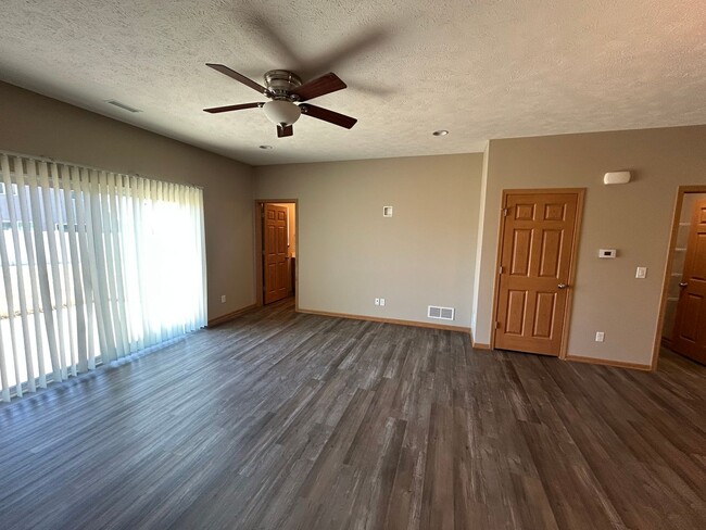 Building Photo - 5976 Haswell Pl