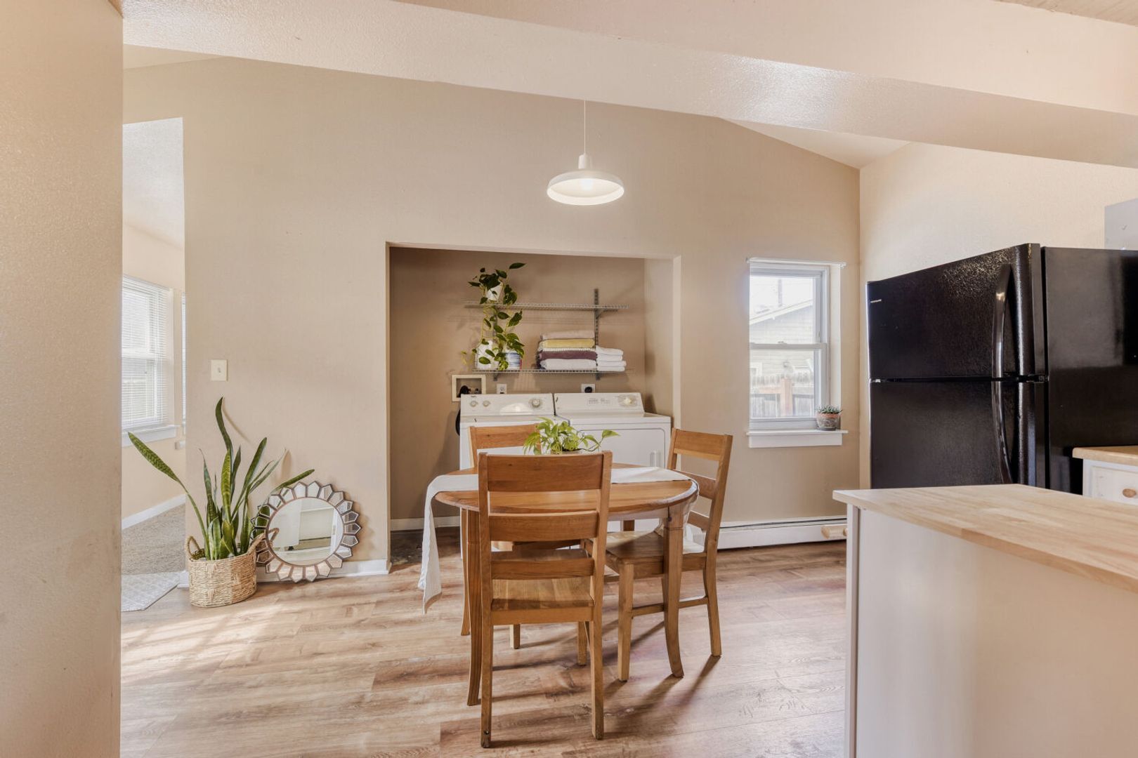 Building Photo - 4739 Pearl St