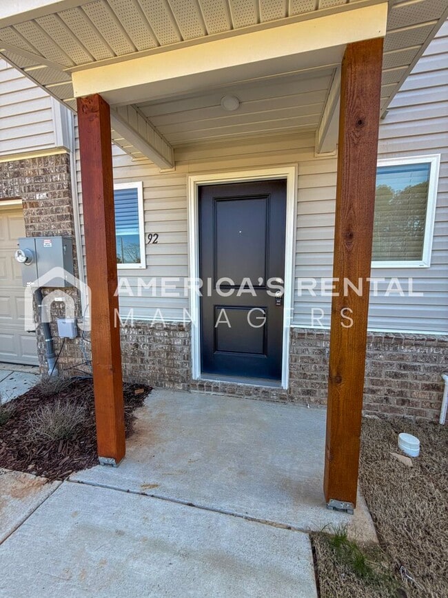 Building Photo - 92 River Grass Dr