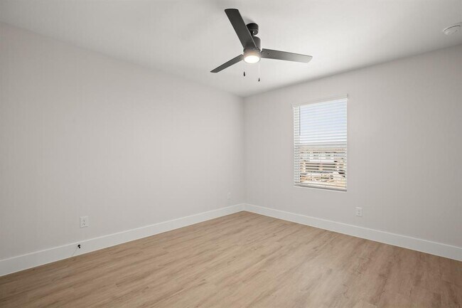 Building Photo - 17208 Homestead Haven None