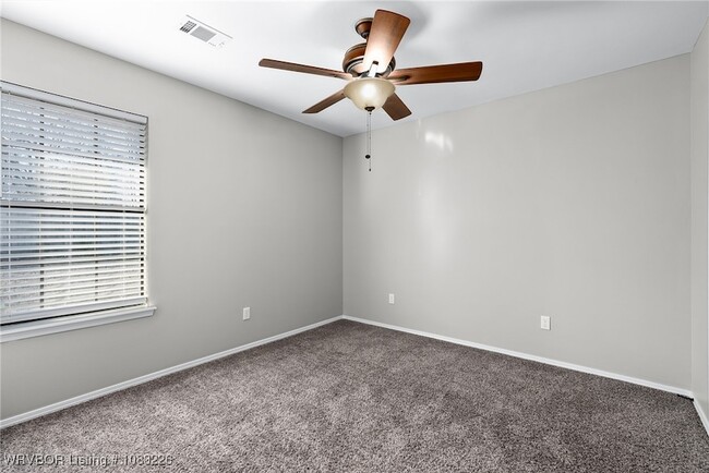 Building Photo - 8808 Skypark Dr