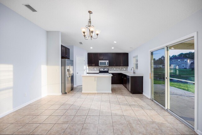 Building Photo - 76690 Timbercreek Blvd