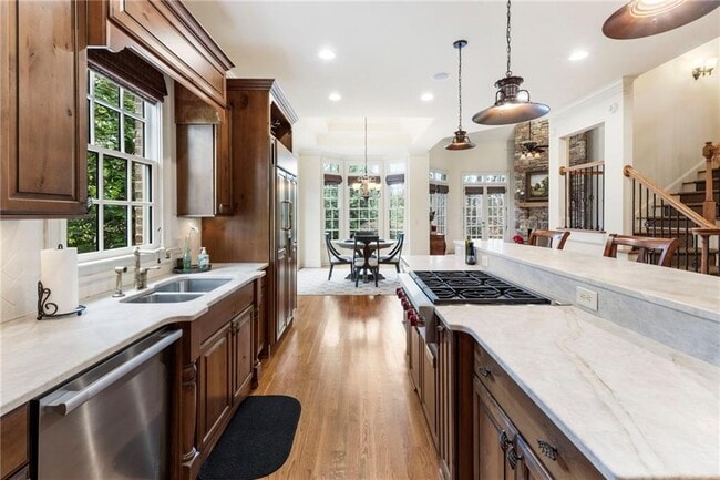 Building Photo - 927 Buckingham Cir NW