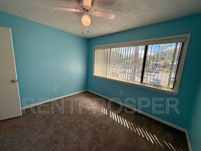 Building Photo - 6019 Windhover Dr