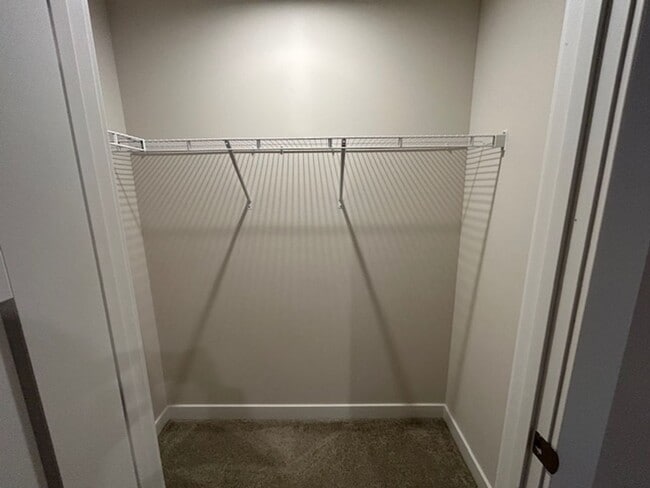 Building Photo - 2 Bed- 2 Bath + Dedicated Home Office - Single Family Home in Amherst