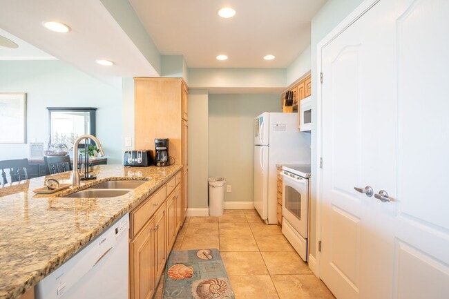 Building Photo - PLAN AND SECURE YOUR WINTER GETAWAY NOW, W...