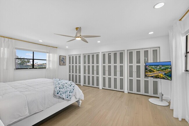 Building Photo - 479 Prestwick Cir