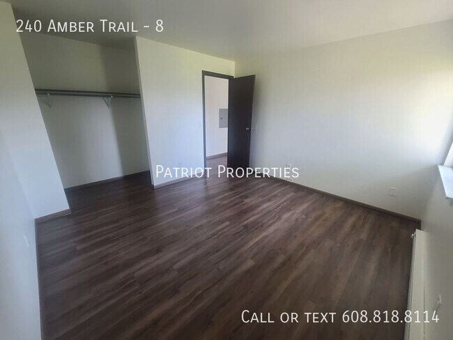Building Photo - 240 Amber Trail
