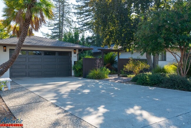 Building Photo - Beautiful Los Gatos Home | Remodeled | Swi...