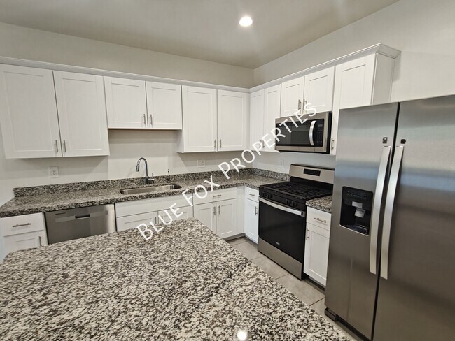 Building Photo - 12209 E Ava Lynn Dr
