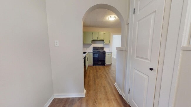 Building Photo - 113 Osceola Dr