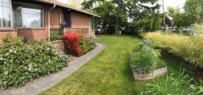 Building Photo - 7900 Beacon Ave S