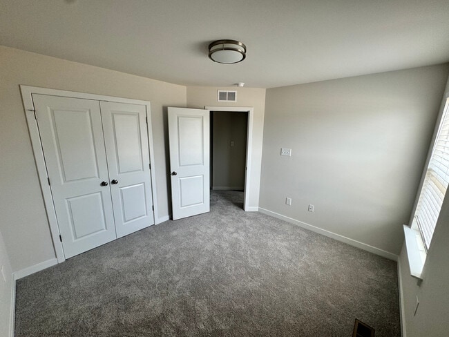 Building Photo - 6243 Jackline Run