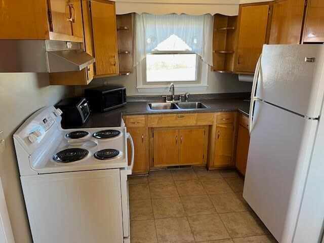 Building Photo - 1197 E Tracy Grove Rd