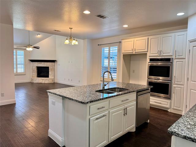 Building Photo - 16005 Canyon Ridge