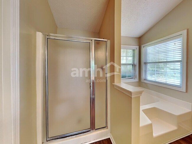 Building Photo - 2740 Avalon Meadows Ln